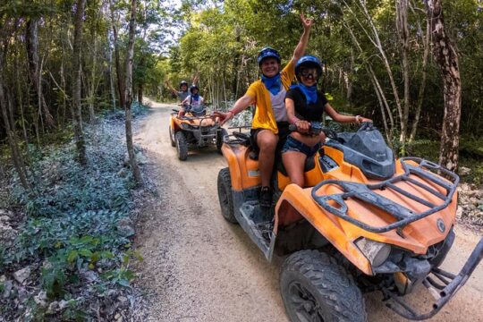 Xochimilco Admission with Dinner and Entertainment in Cancun