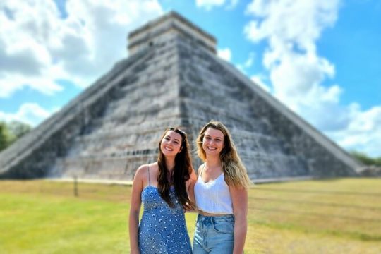Chichen Itza Early Access, Cenote, Tequila & traditional lunch