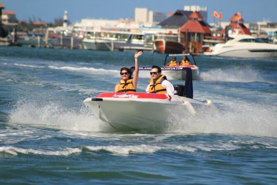 Cancun Speedboat and Snorkel Adventuring