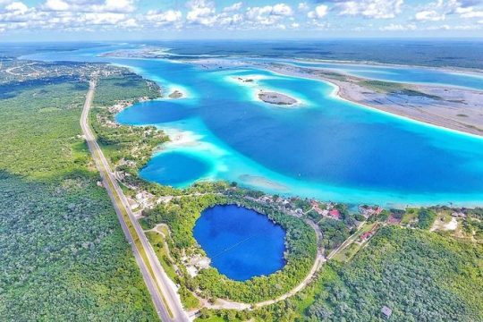 Bacalar Lagoon All Inclusive with Transportation Breakfast and Lunch