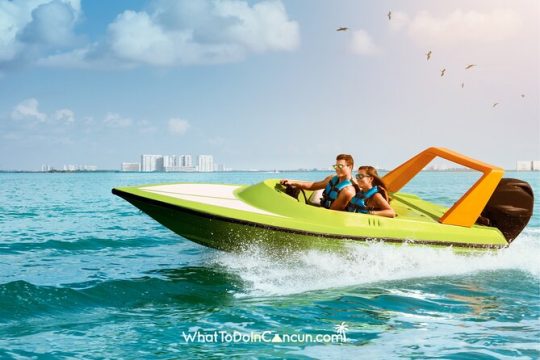 Cancun Speedboat and Snorkel Adventuring