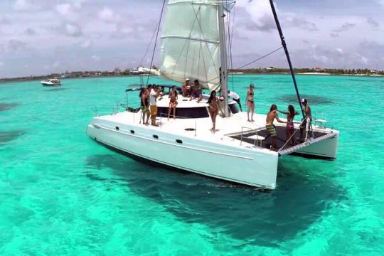 All Inclusive Catamaran Tour to Isla Mujeres, from Cancun to Riviera Maya