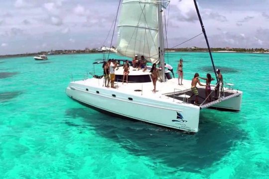 Catamaran Tour to Isla Mujeres from Cancun or Riviera Maya