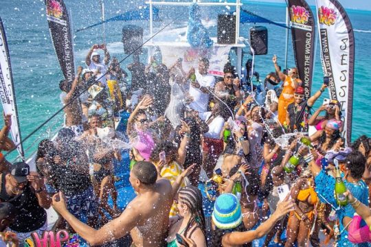 Hip Hop Sessions Boat Party Cancun (Adults only)