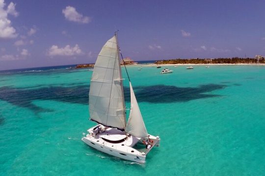Catamaran Sail to Isla Mujeres with all inclusive from Cancun or Riviera Maya
