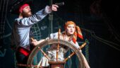 Pirot ship with show