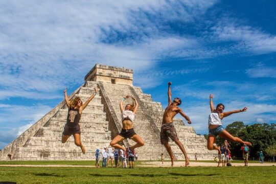 Riviera Maya: Chichen Itza Tour with Cenote