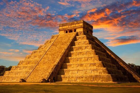 Chichen Itza Tour, Valladolid & Cenote adventure. Buffet included
