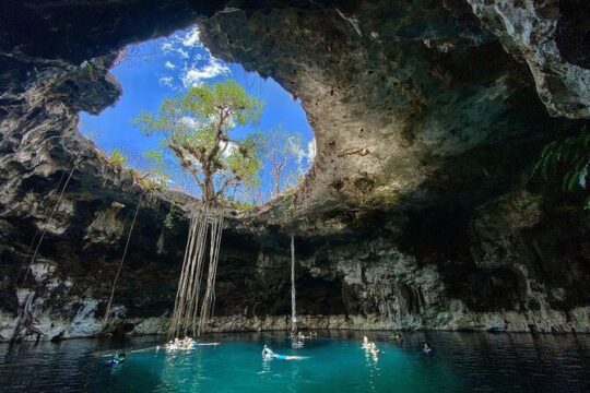 Chichen Itza, 2 sacred cenotes and Valladolid Town! Deluxe Tour & Round Trip
