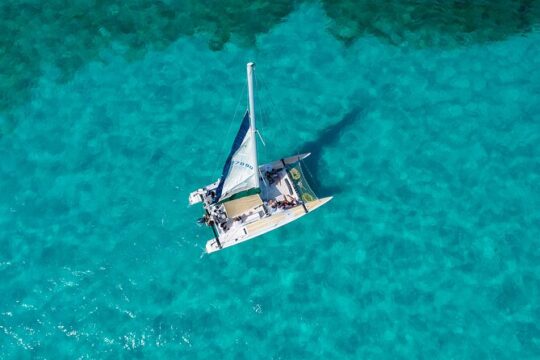 Full Day All Inclusive Catamaran Tour to Isla Mujeres