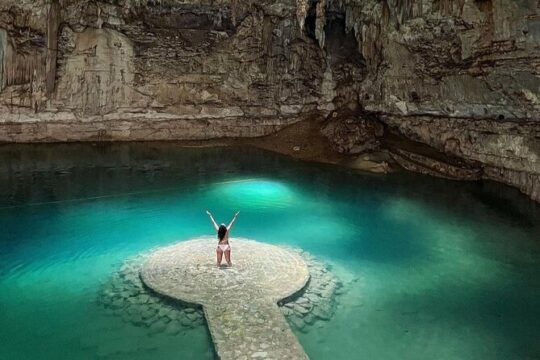 Chichén Itzá Cenote Suytún and Ik Kil Guided Tour