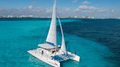 Sailing Cancun