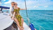 A nice day on the water on a catamaran to Isle