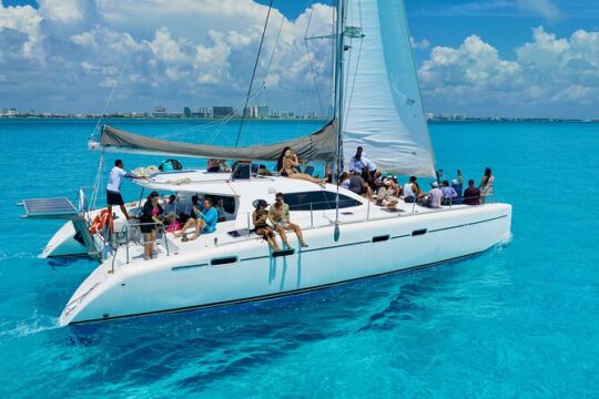Shared Cancun Catamaran Tour To Isla Mujeres Caribbeans Best