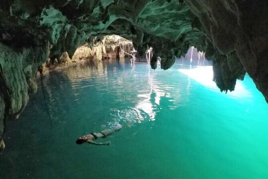 Cenote Experience with Transportation Included and Mayan Snack