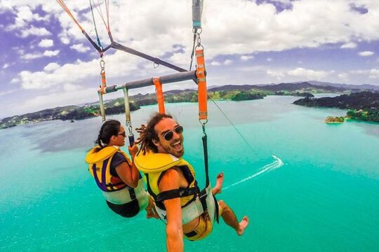 Snorkel, Wave Runner Shared & Parasail from Cancun